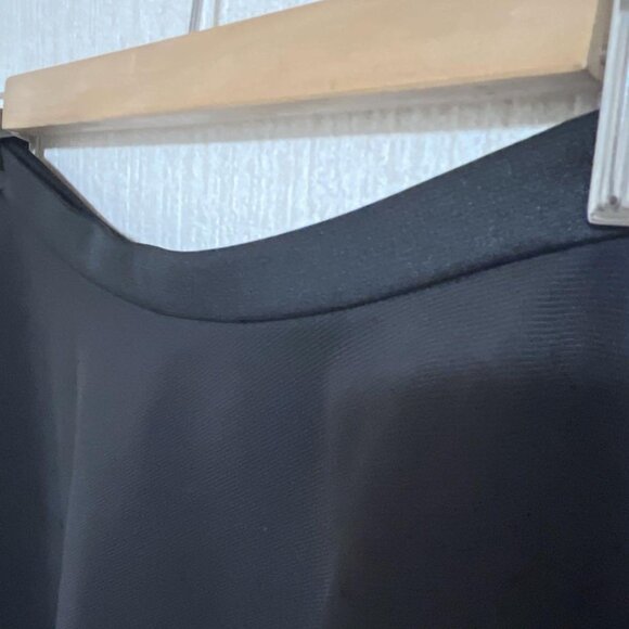 Feliss Black Flare Skirt Knee Length - Picture 3 of 7